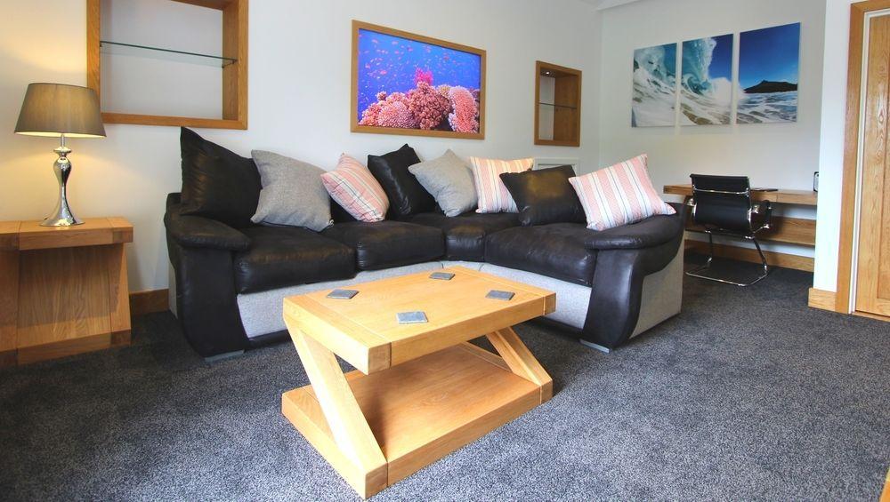 The Oceanic Luxury Aparthotel Falmouth Esterno foto