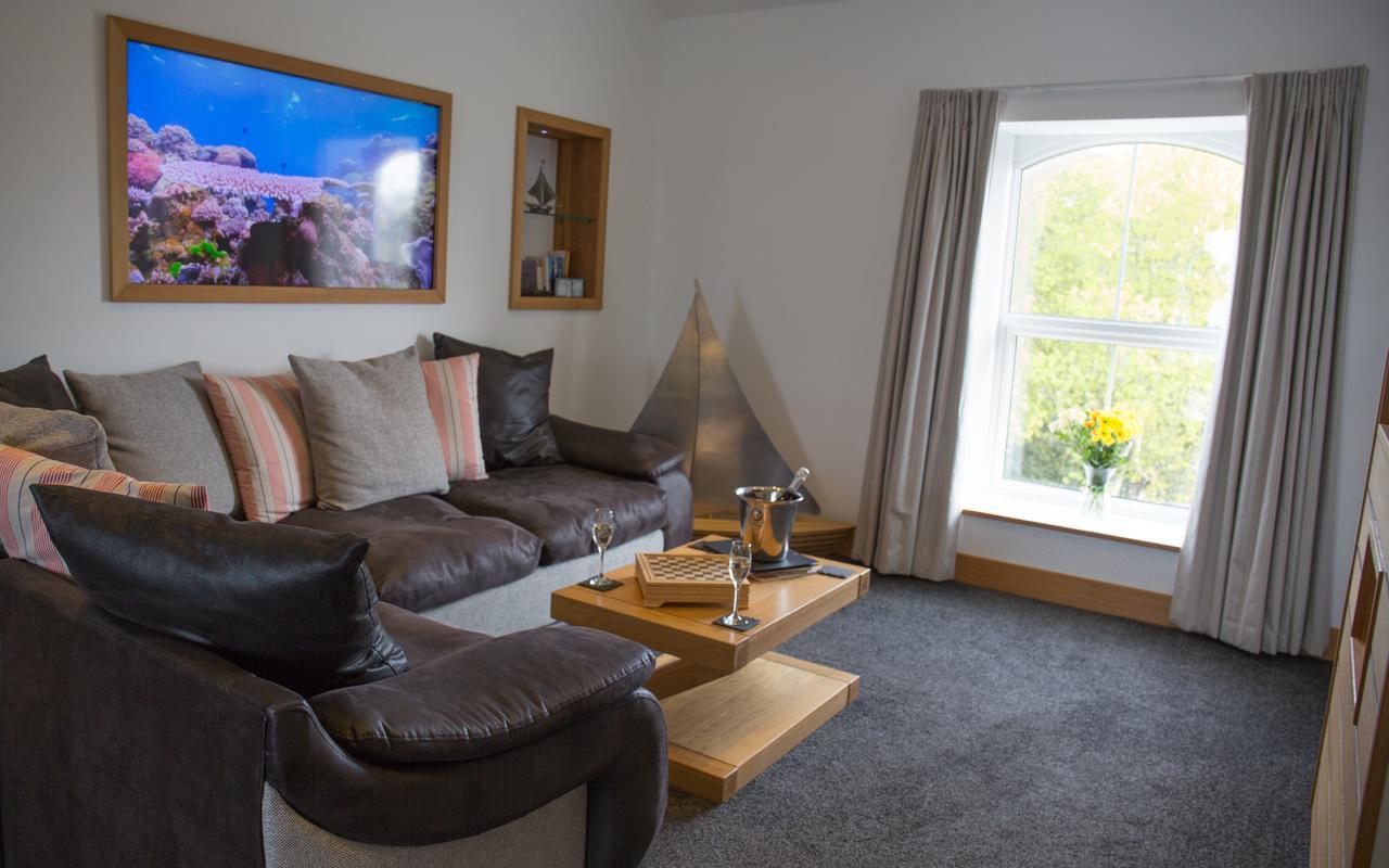 The Oceanic Luxury Aparthotel Falmouth Esterno foto