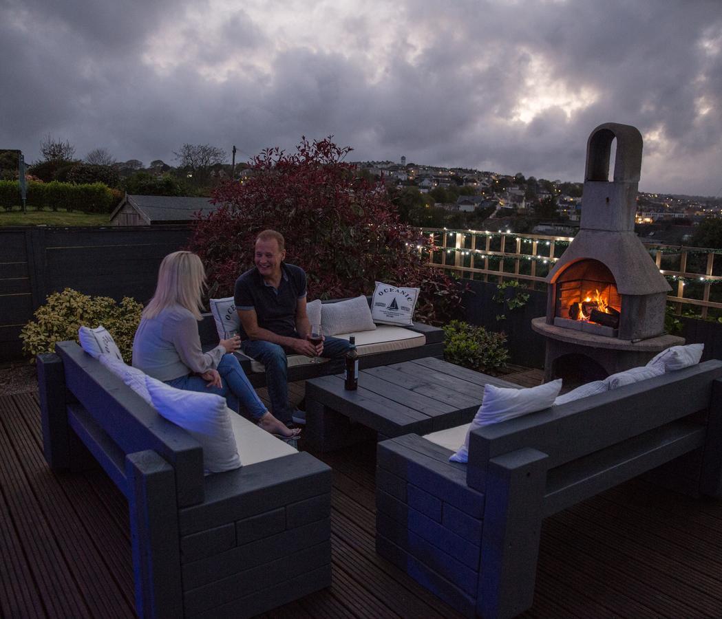 The Oceanic Luxury Aparthotel Falmouth Esterno foto