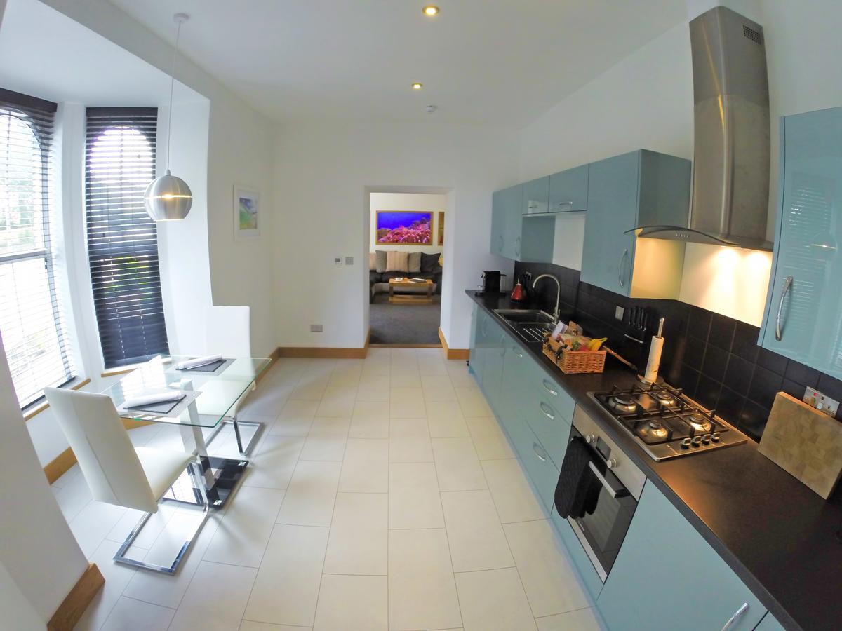 The Oceanic Luxury Aparthotel Falmouth Esterno foto